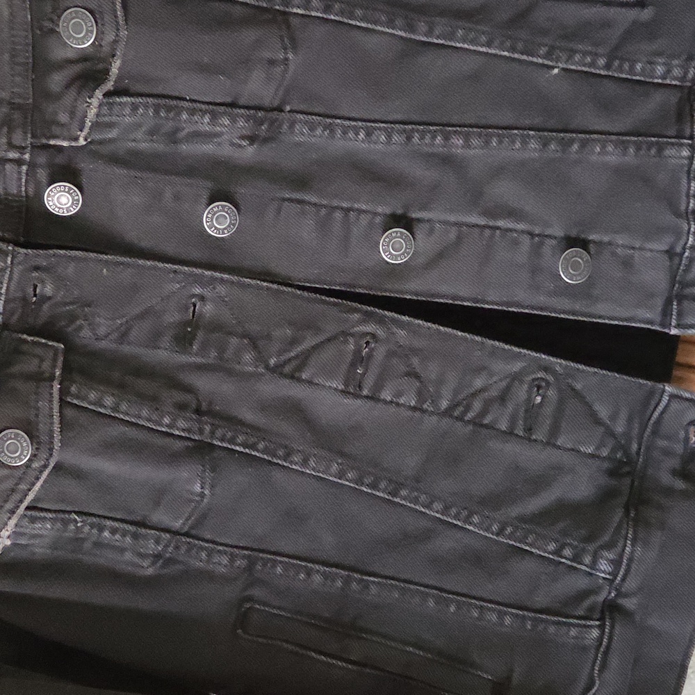 NEW Classic Black Denim Jacket - Picture 5 of 8
